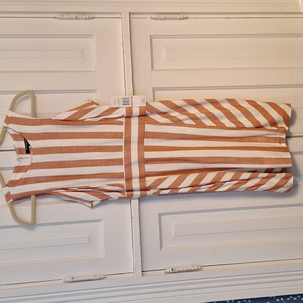 SHARANGO Sleeveless Striped Dress